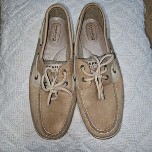 Sperry Beige and Cream Boat Shoes